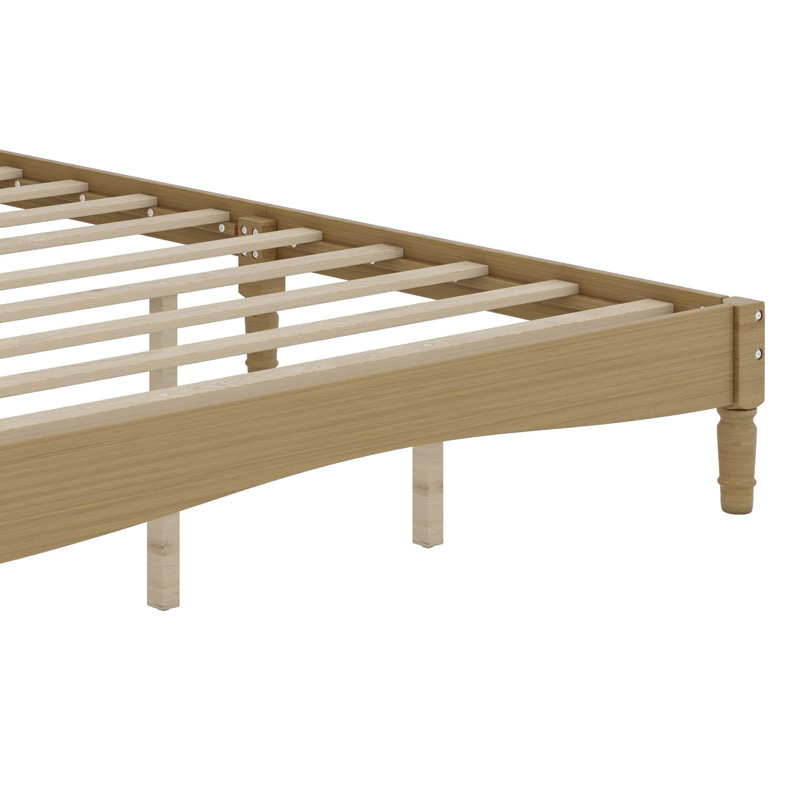 Grand lit plateforme en bois
