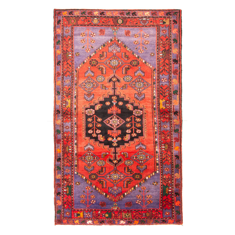 Tapis rouge Andelz 4 pi 6 po x 7 pi 5 po