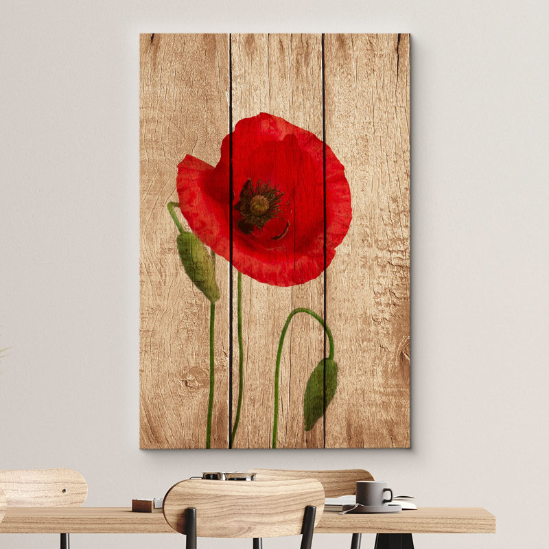 Gros plan sur une fleur de coquelicot rouge sur des panneaux de bois, H 24 po x l 16 po