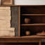 Table d'appoint en bois massif.