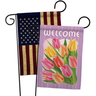 Des tulipes en polyester décoratif à 2 côtés 19 po x 13 po  drapeau de jardin