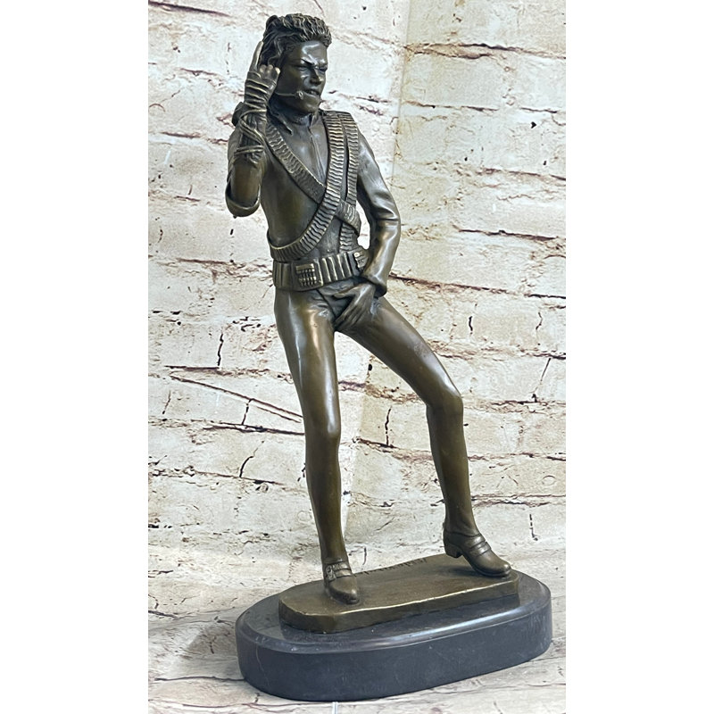 Figurines et sculptures