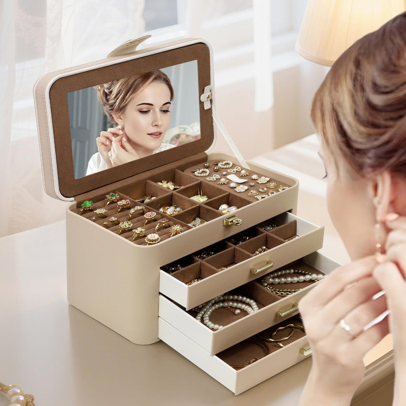 Jewelry Box +, Beige