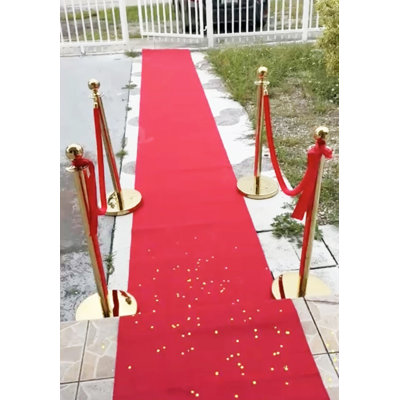 Tapis de couloir jetable 2,6 pi x 30 pi - Tapis non tissé en polyester 140 g / m² pour la remise des diplômes de mariage