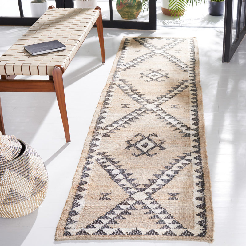 Mabrey Southwestern Handmade Flatweave Jute Area Rug in Gray/Black, Runner 2'3" x 9'