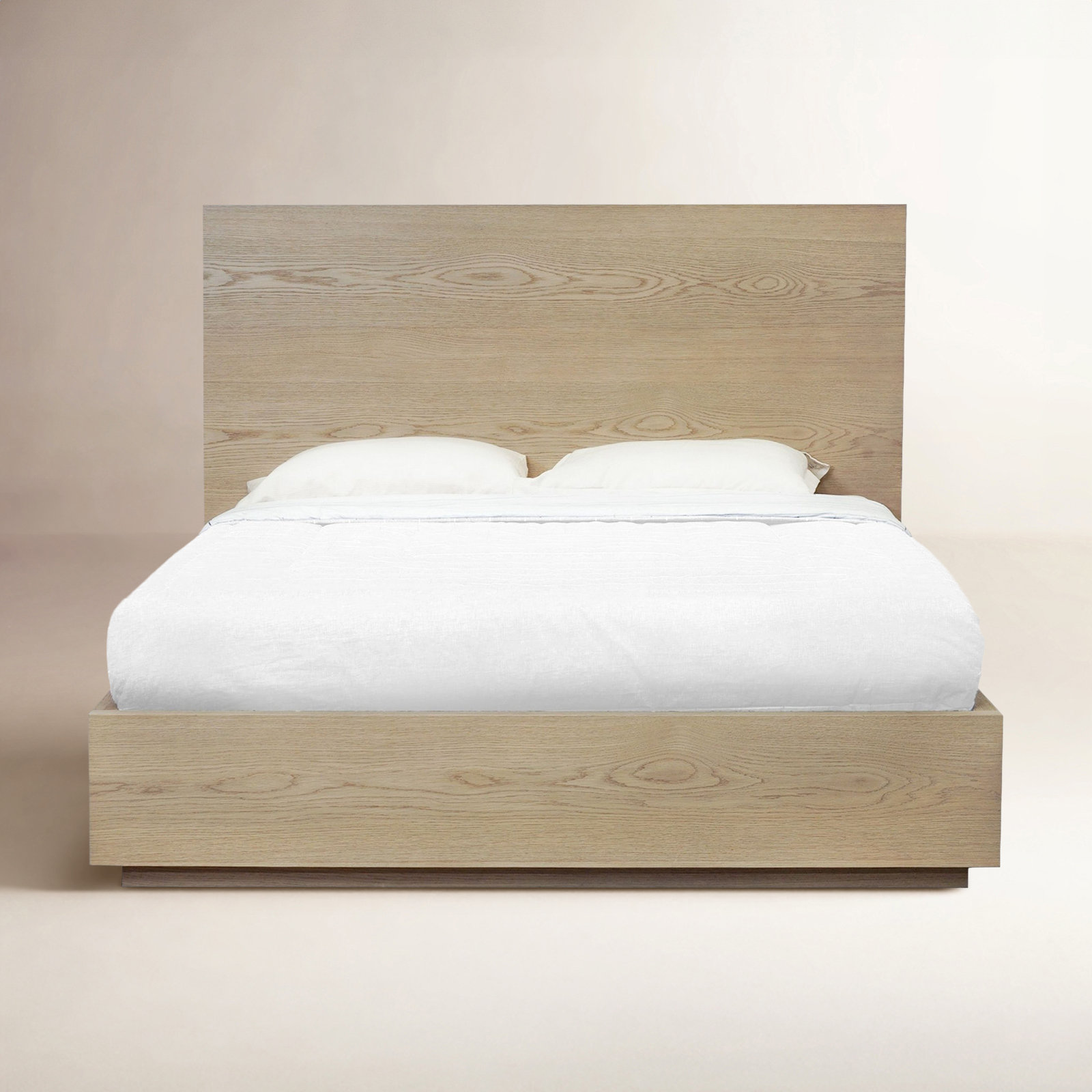 Avnoor Bed, King