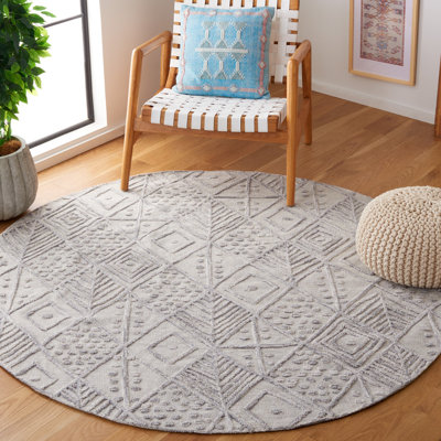 Barzan Textual Hand Tufted Wool/Cotton Geometric Rug in Grey