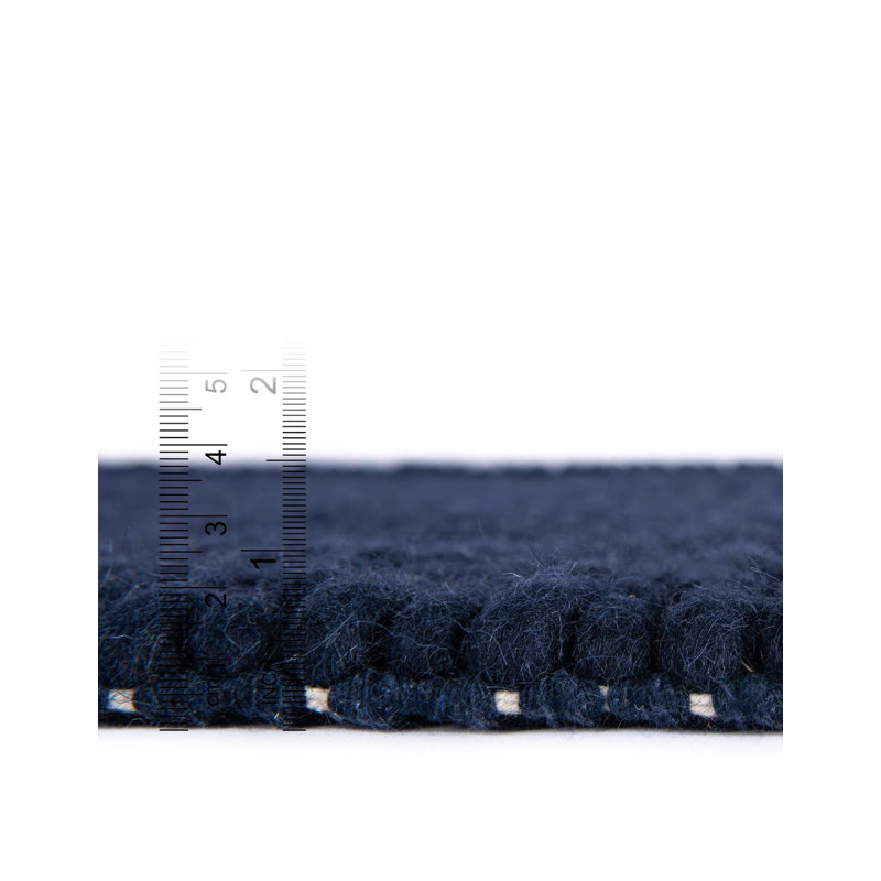 Yanellie Hand Loomed Wool Indoor Rug, Rectangle 5'1" x 8'