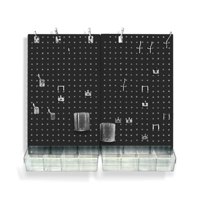 Ensemble de 70 panneaux perforés (2 13,5 po x 22 po)