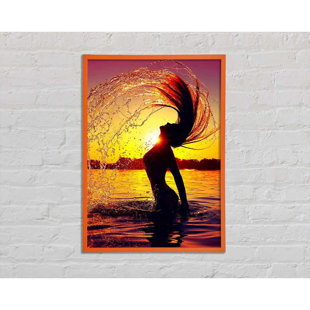 Bellas Sunset Woman Ocean Splash - Einzelner Bilderrahmen Kunstdrucke