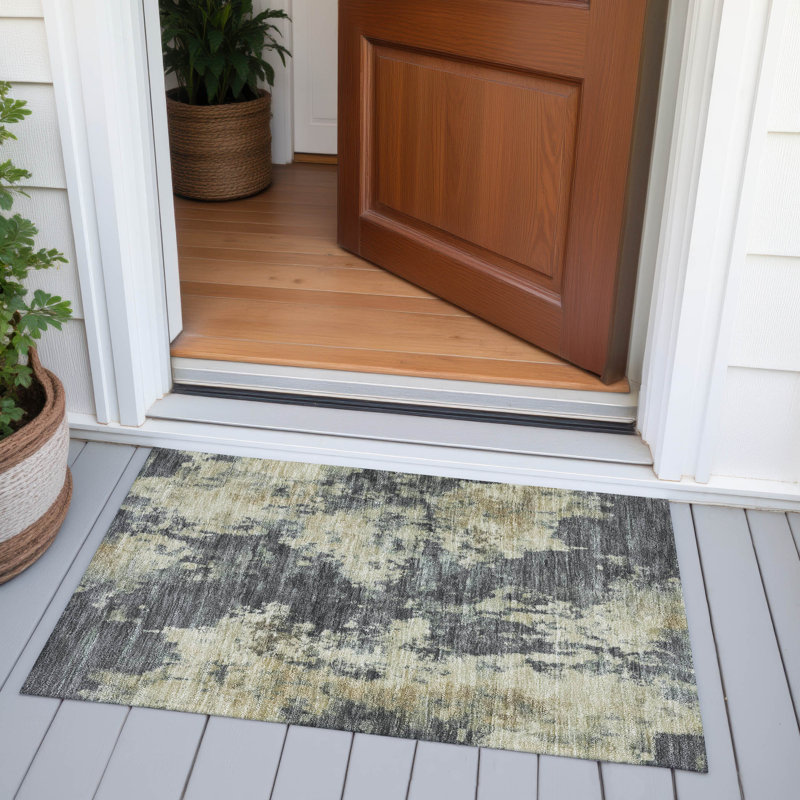 Machine Washable Indoor/Outdoor Xhevrie Gray Rug, Rectangle 1'8" x 2'6"