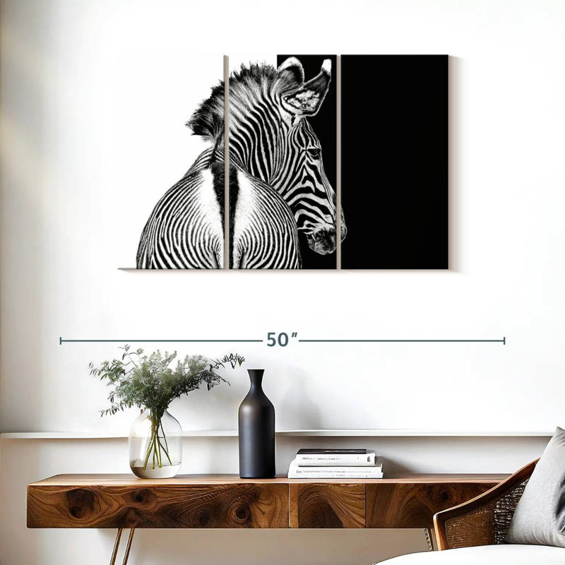 Brampt Zebra Contrast, 24" H x 38" W