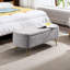 Banc gris rembourré en fausse fourrure pour le salon avec rangement et espaces dorés-132996020