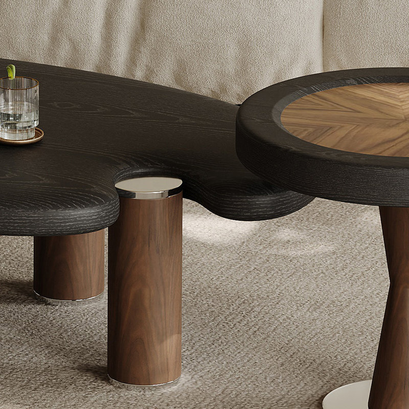 Ensemble de tables basses en bois