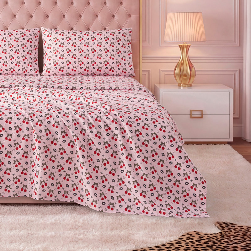 Juicy Couture Printed Microfiber Sheet Set, Rocker Lips, Twin
