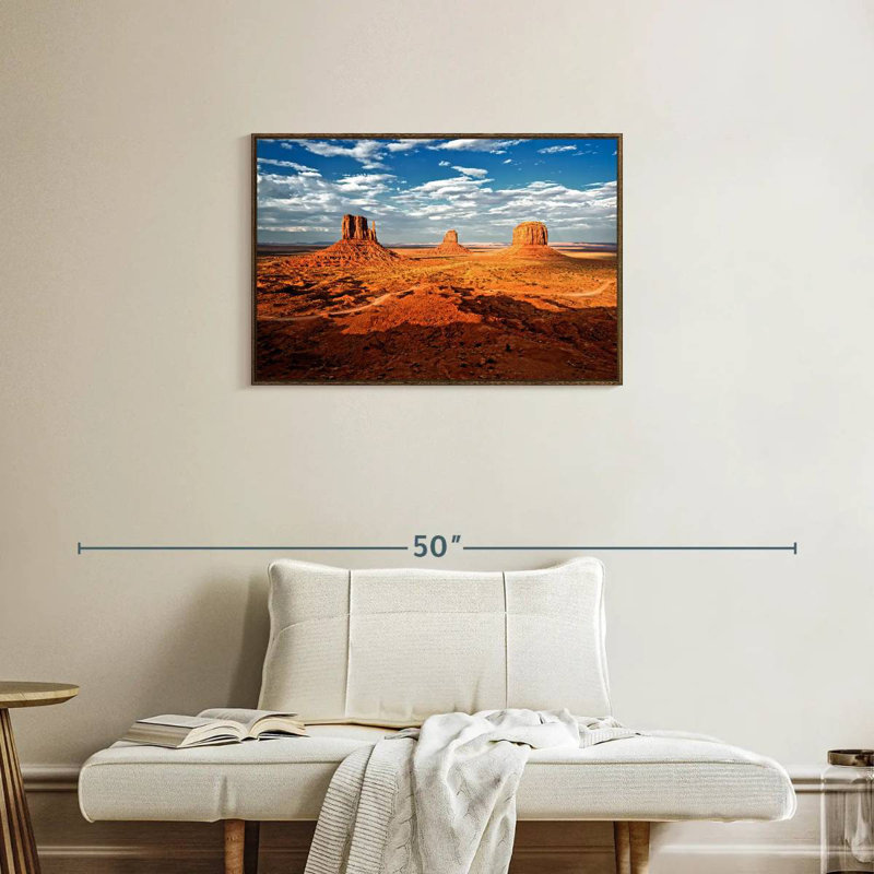 Monument Valley I, Cadre flottant noyer, 31 po x 21 po