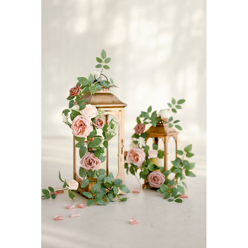 Guirlandes de fleurs Ling's Moment de 55 cm (1,8 pi) en rose poudré et crème, Rose cendré et crème