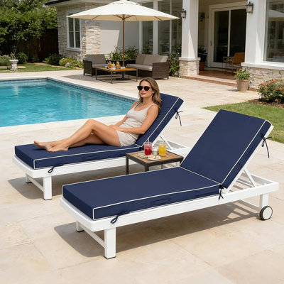 Ensemble de 2 coussins de chaise longue d'extérieur, coussins de chaise longue pour patio, piscine et mobilier de jardin avec housse amovible, bleu marine et blanc