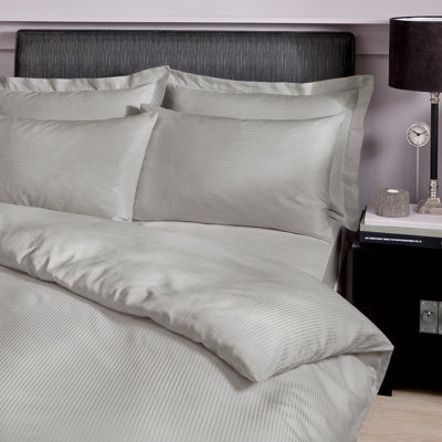 Satin Stripe 300 Thread Count Fitted Sheet