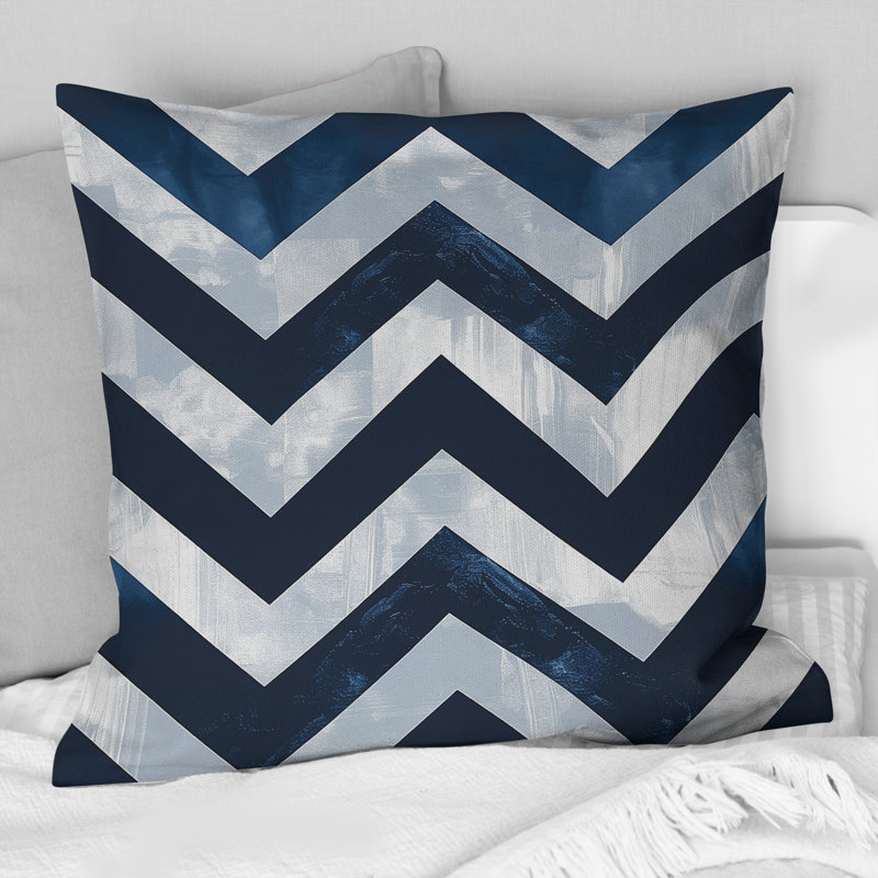 Blue Chevron Glam II - Coussin décoratif transitionnel, H 18 po x l 18 po