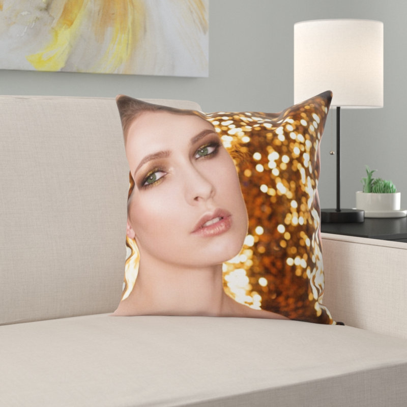 Coussin de femme