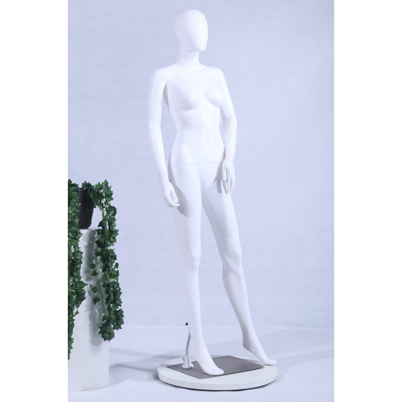 Annalayah Statue, White