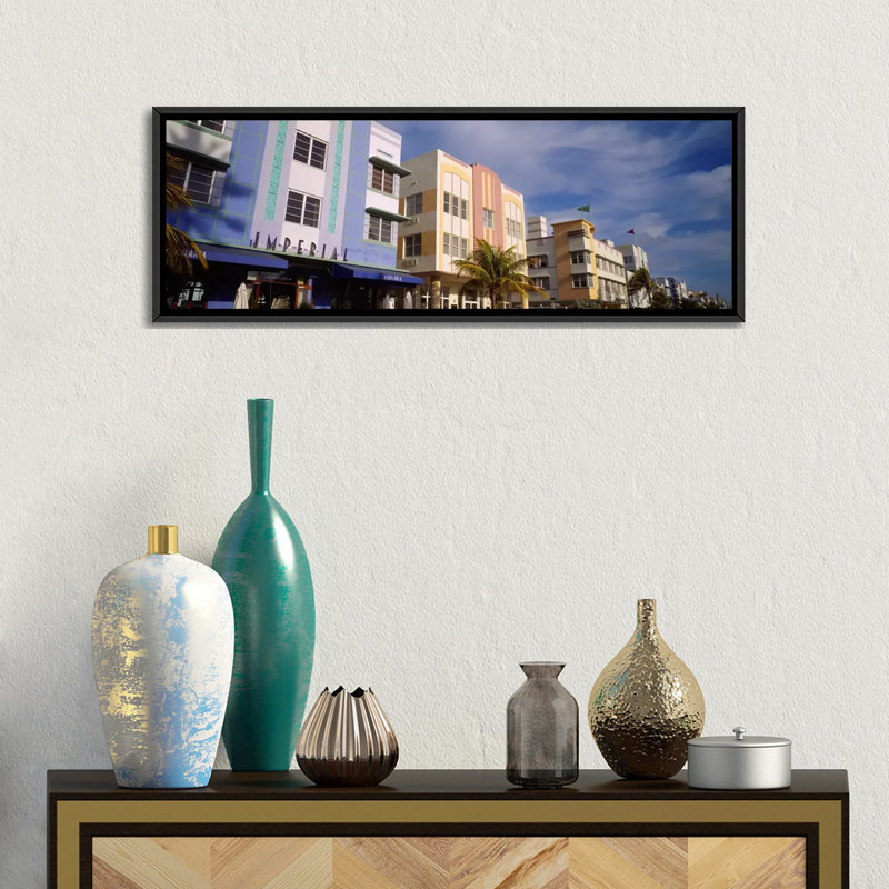 Façade panoramique d'un hôtel, hôtel Art déco, Ocean Drive, Miami Beach, Floride, États-Unis # 2 - reproduction d'art sur toile tendue