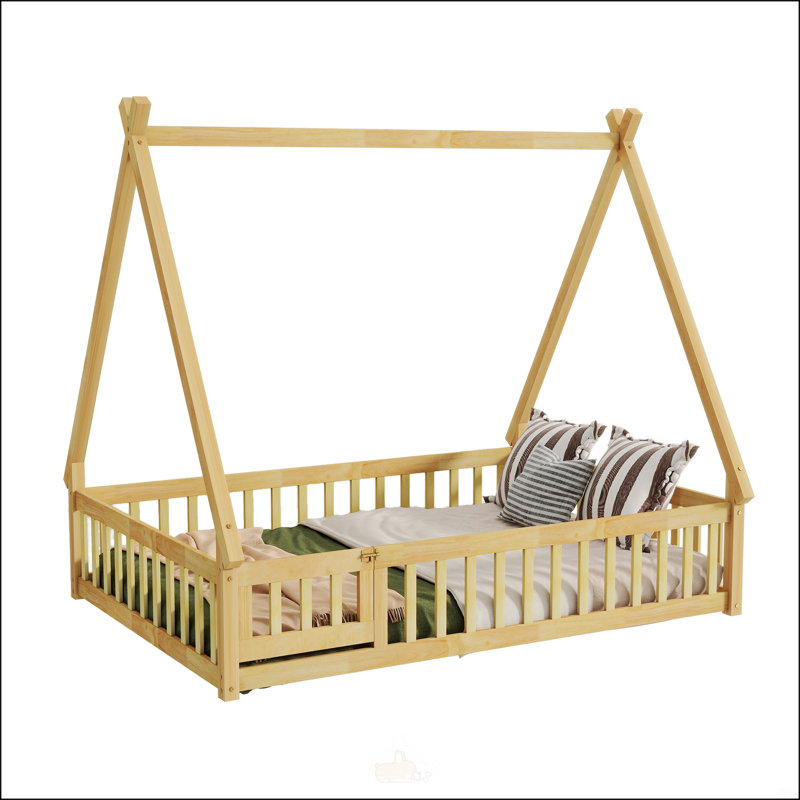 Lit double en bois d'hévéa pleine grandeur en forme de tente avec garde-corps, lattes et porte pour un sommeil confortable et sécuritaire