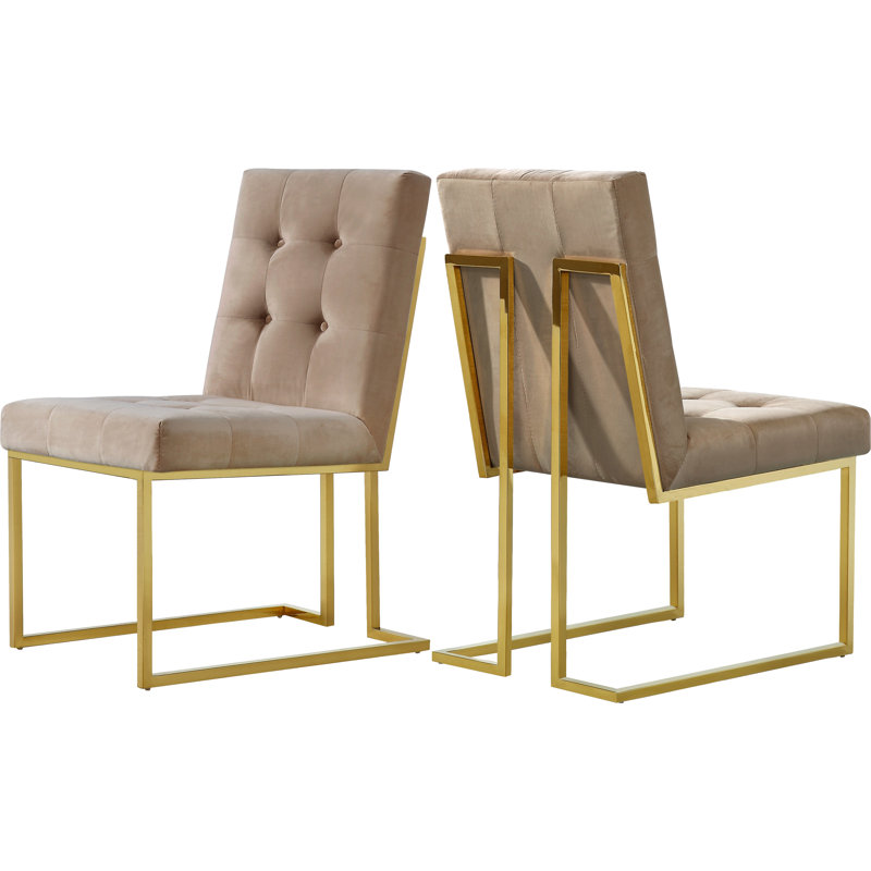 Chaise d'appoint en velours capitonné Chakevia, Velours beige, Or