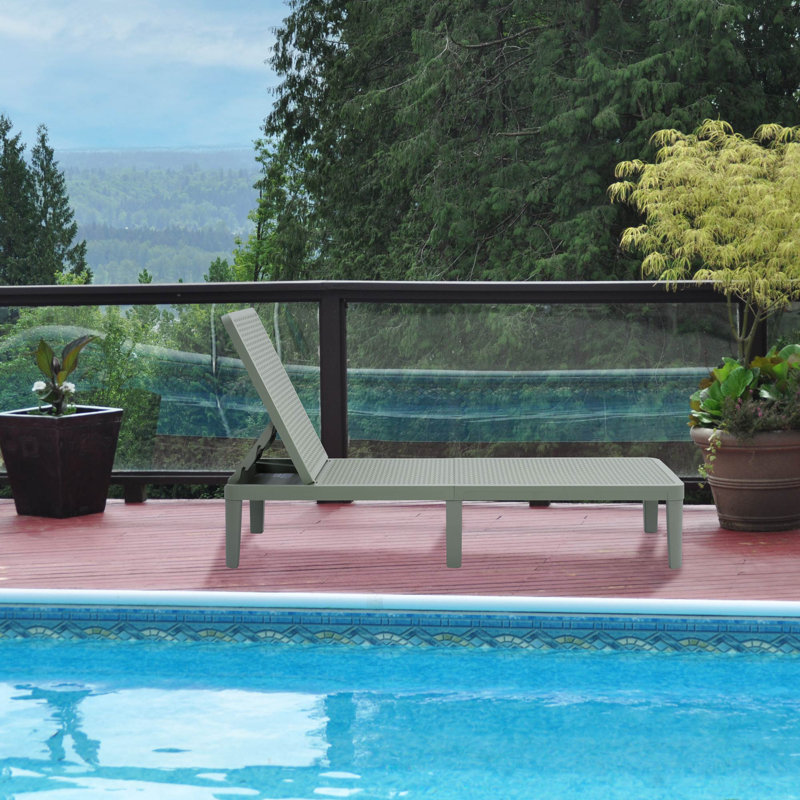 Patioflare Outdoor Lounger Chair, Green, Green