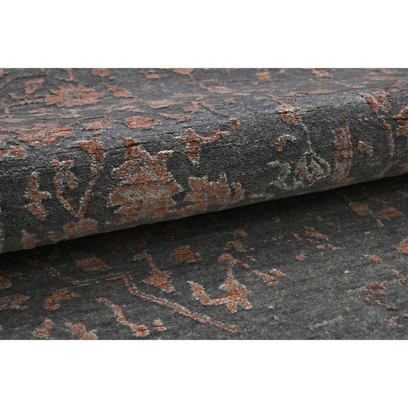 One-of-a-Kind Rectangle 6' x 8'11" in Black/Copper
