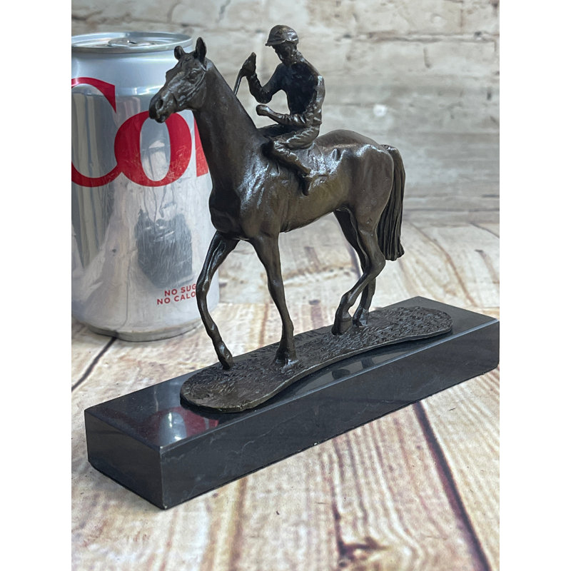 Figurines et sculptures Tayte