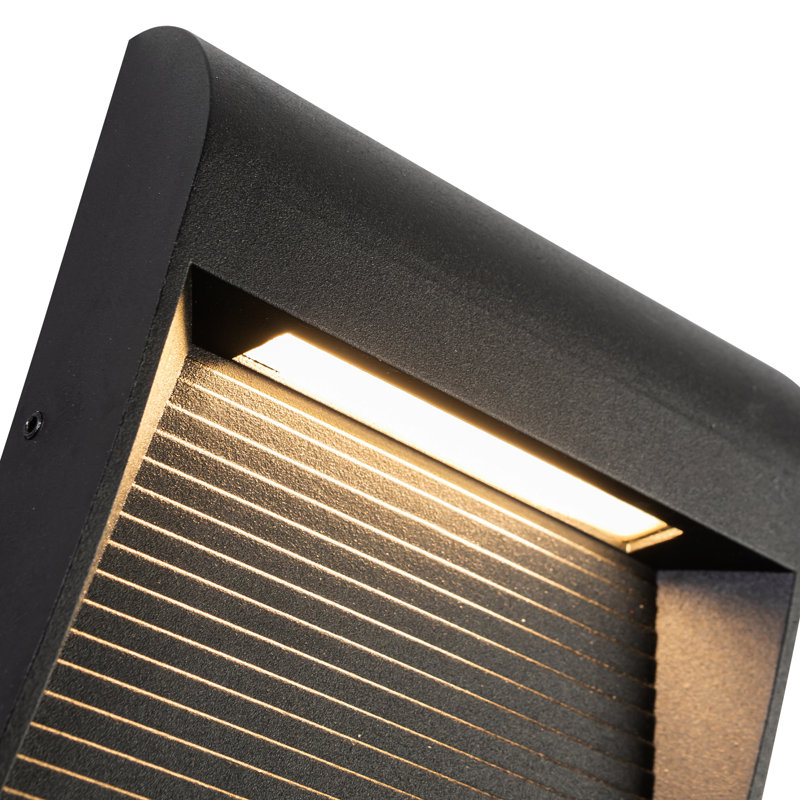 Casa LED Outdoor Sconce, Black