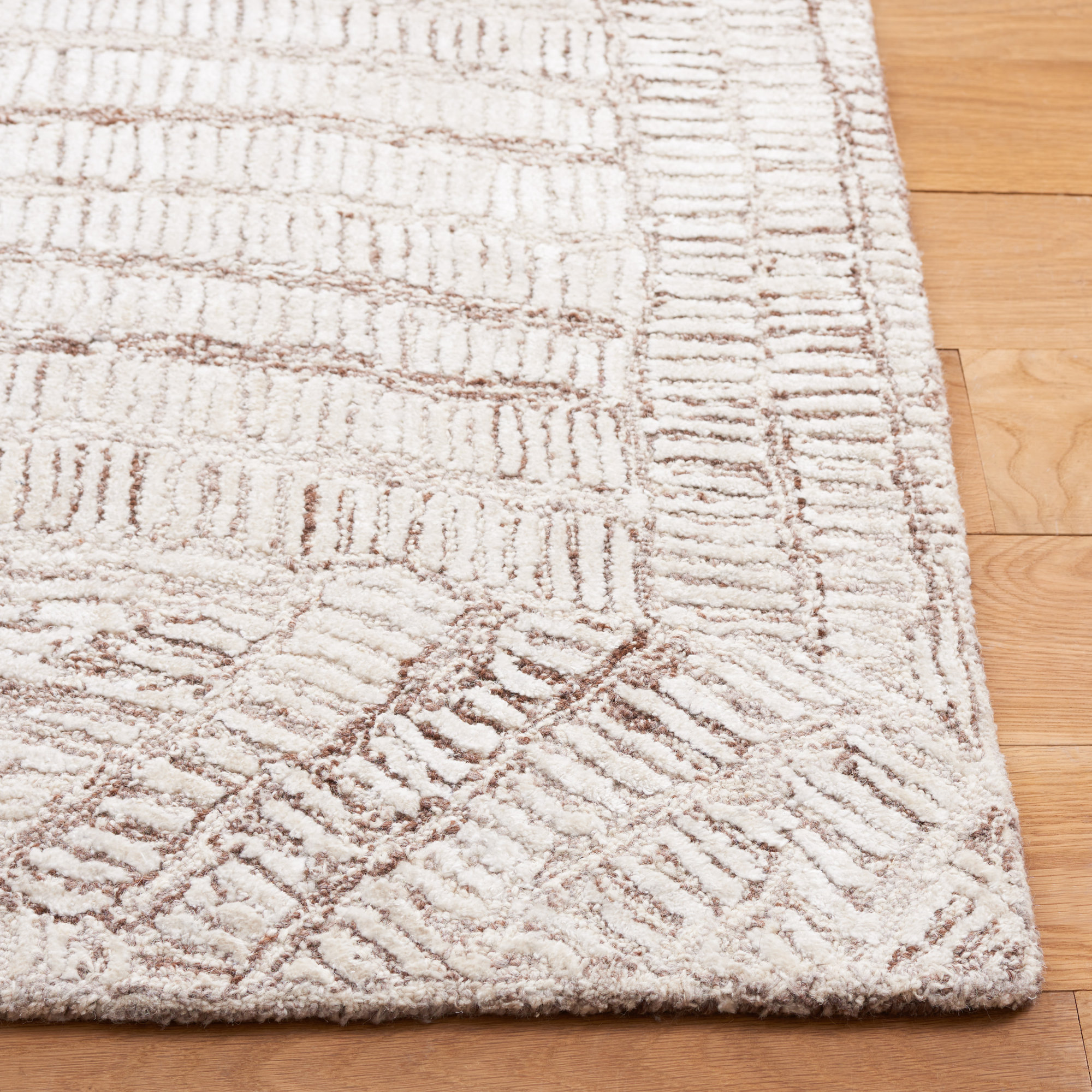 Ashwin Hand Tufted Ivory/Browm Rug, Rectangle 3' x 5'