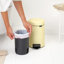Poubelle à pédale NewIcon de Brabantia, 0,8 gallon (3 litres)-99082555