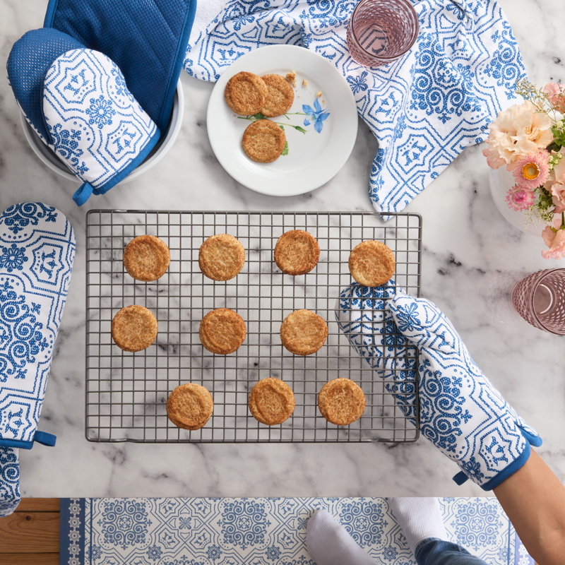 Navy Blue Silicone and Cotton Medallion Pot Holder Set