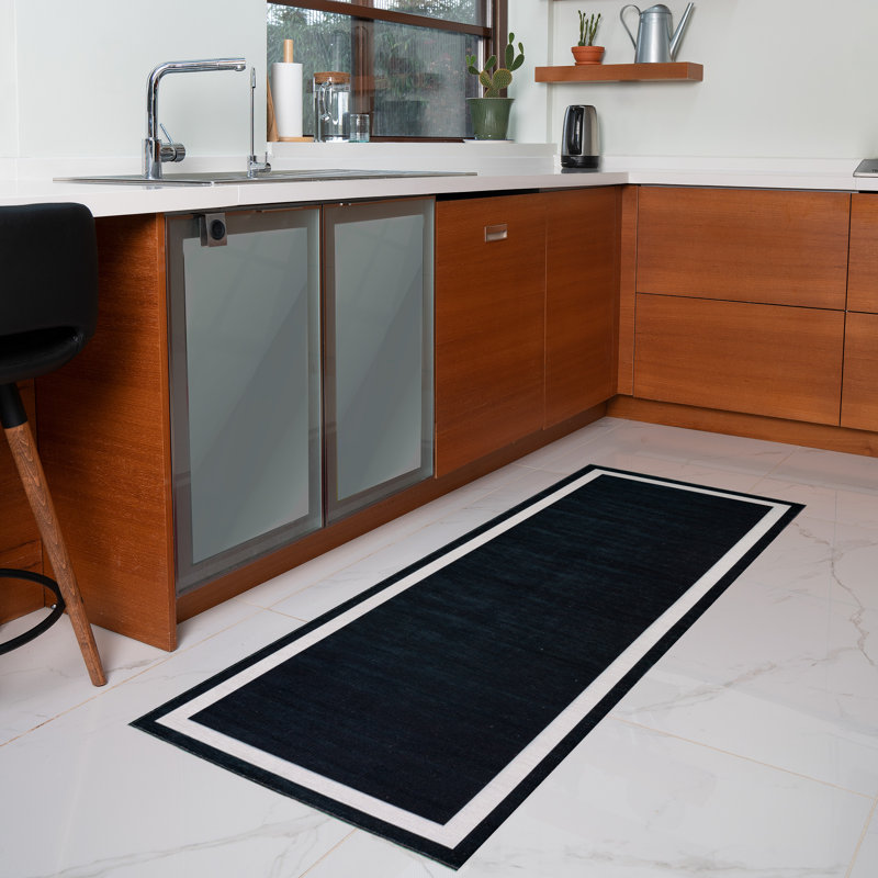 Washable Geometric Indoor Rug, Runner 2'2" x 6'
