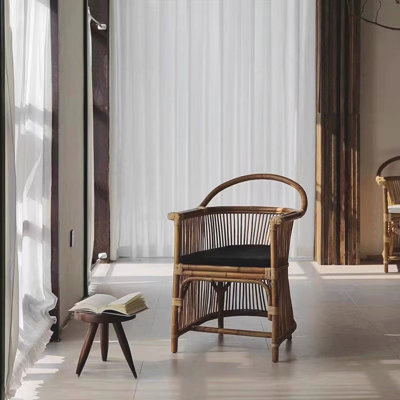 Fauteuil 32,6 po en rotin rétro