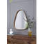 Miroir 30 po x 38 po Irrgeular avec cadre en bois