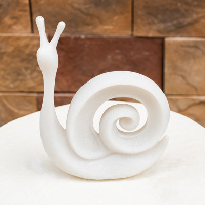 White Resin Snail Figurines & Sculptures