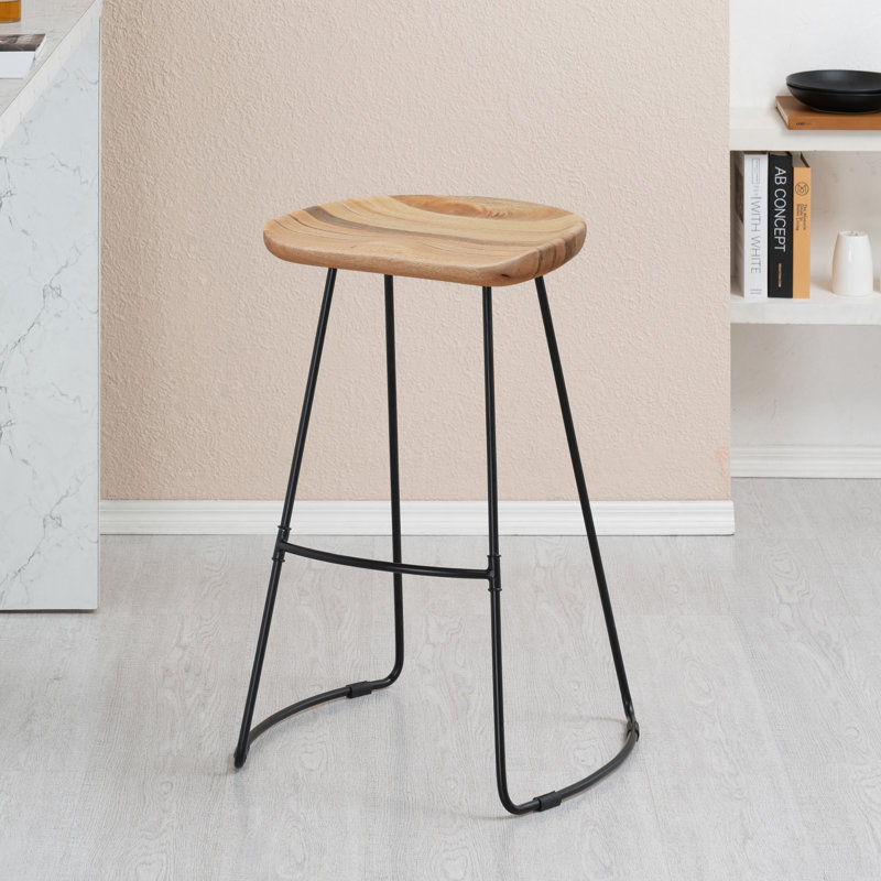 Tabouret de bar en bois massif Alberts, Naturel, Tabouret de bar (siège d'une hauteur de 29 po)