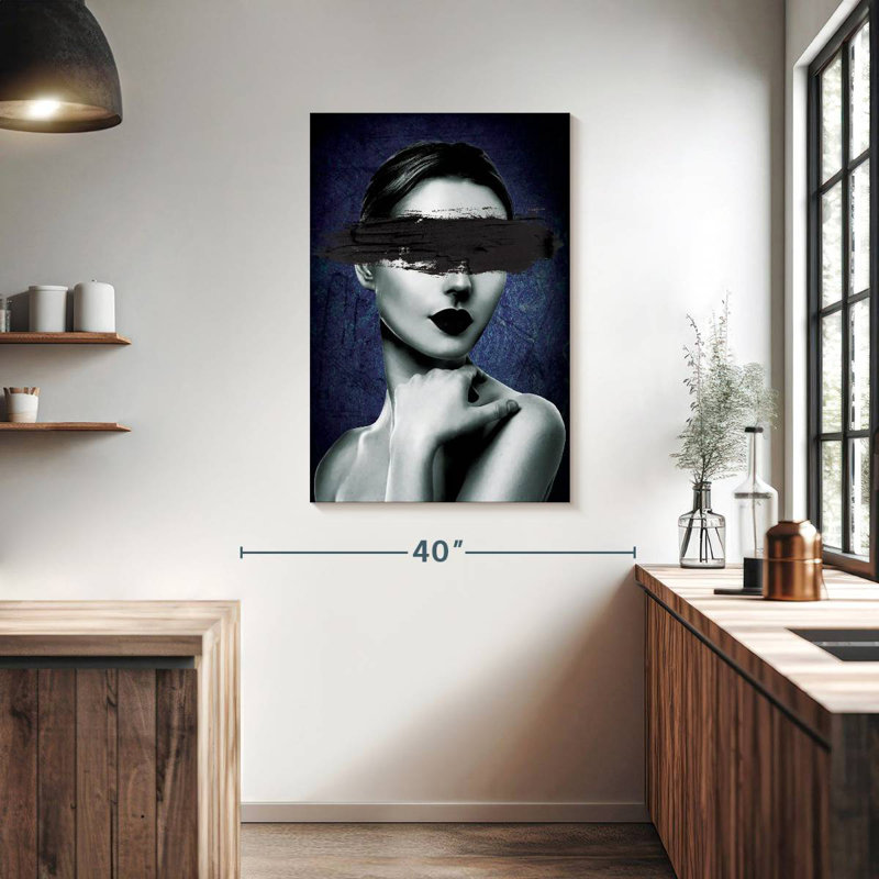 Coup de pinceau Leisha Sleek Girl, H 39 po x l 26 po