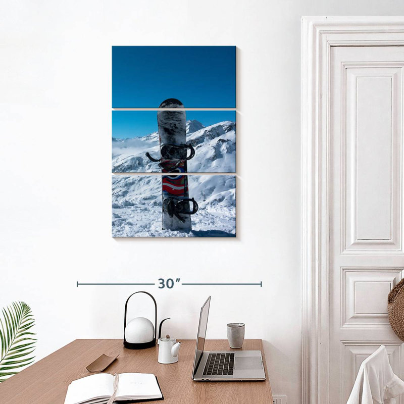 Sirci Snowboard dans la neige, H 32 po x l 20 po