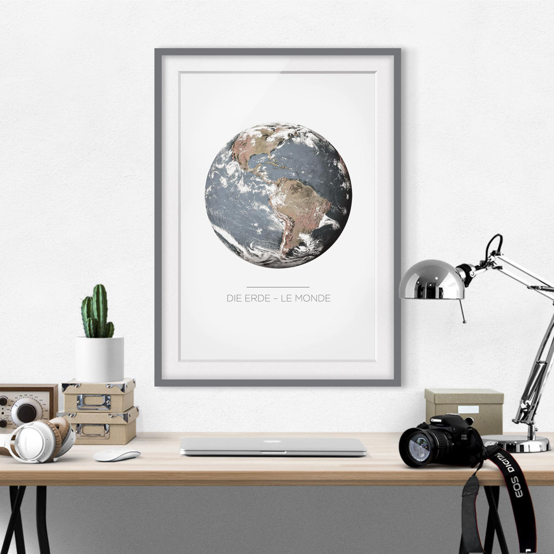 Gerahmter Grafikdruck Le Monde- The Earth