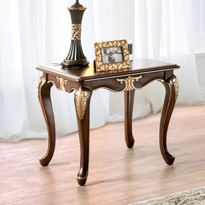 Table de bout 1pc de style traditionnel, détails, détails dorés, pieds, fabrication en bois massif, couleur tabac riche, style profond de 26,5 po avec placage, finition, largeur de 27,5 po