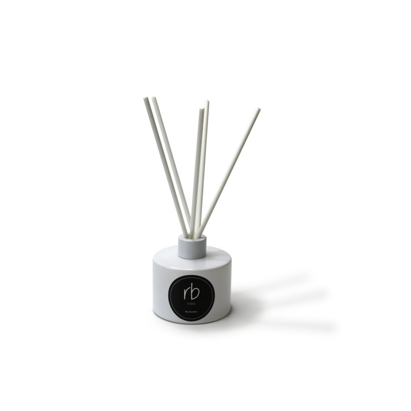 Reed Diffuser Set and Sticks, Scented, White, Vanilla
