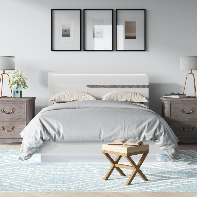 Arielah Panel Bed, Queen