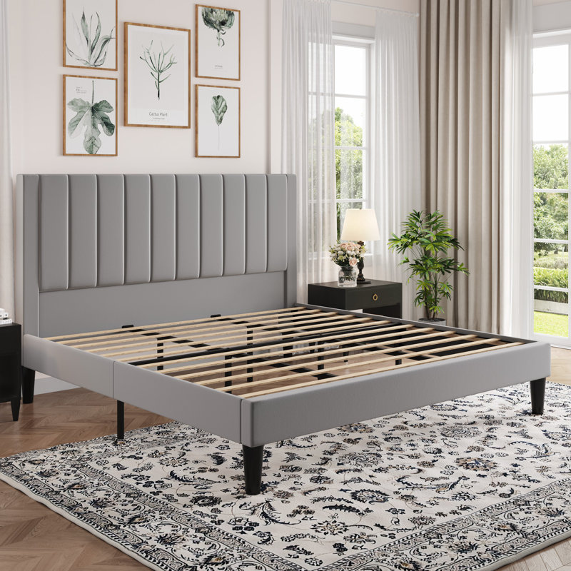 Lit plateforme en velours avec tête de lit et lattes en bois, Gris brumeux, Très grand