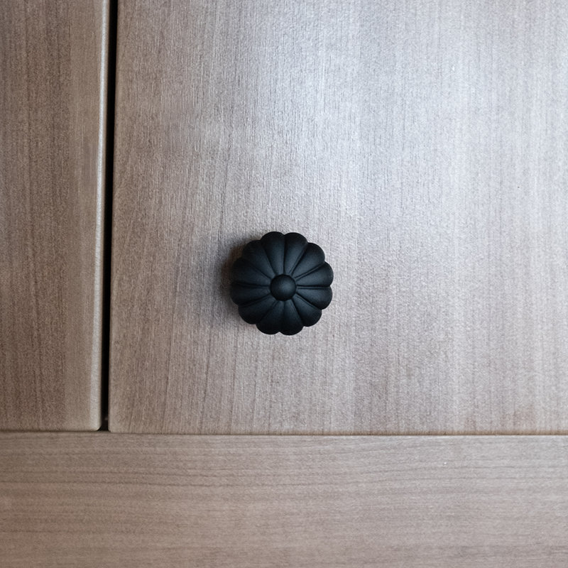 CK Series Knob, Black, Small