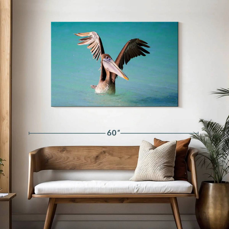 Pélican avec ailes déployées, H 30 po x l 45 po